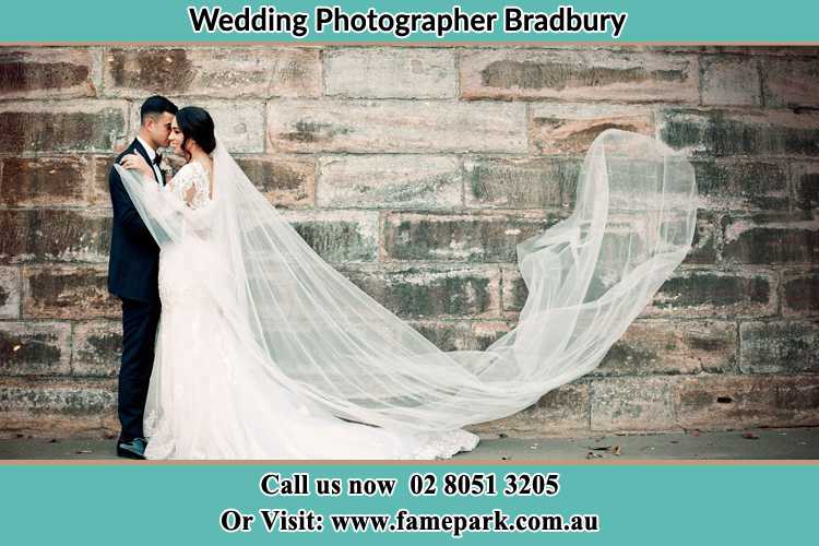 Photo of the Groom and the Bride dancing Bradbury NSW 2560