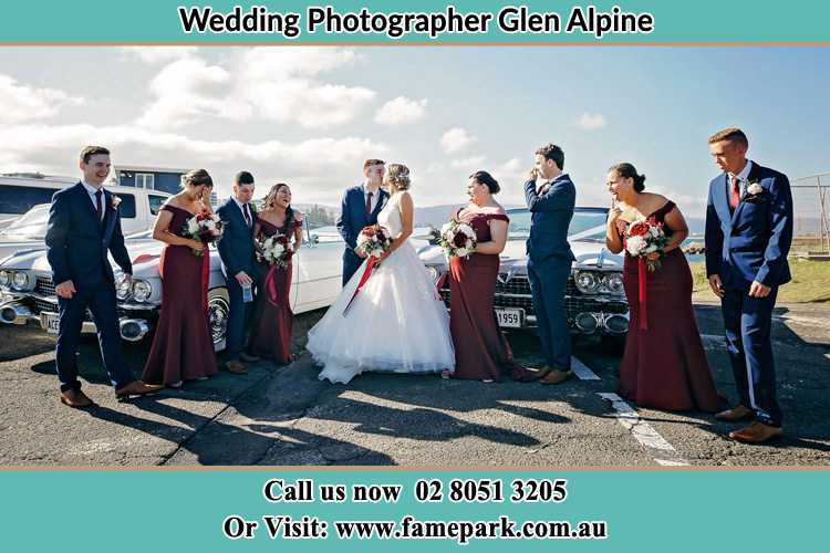 Photo of the Groom and the Bride with the entourage Glen Alpine NSW 2560