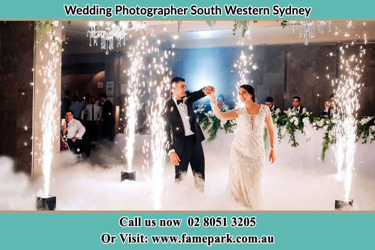 The newly weds dancing at the dance floor South Western Sydney